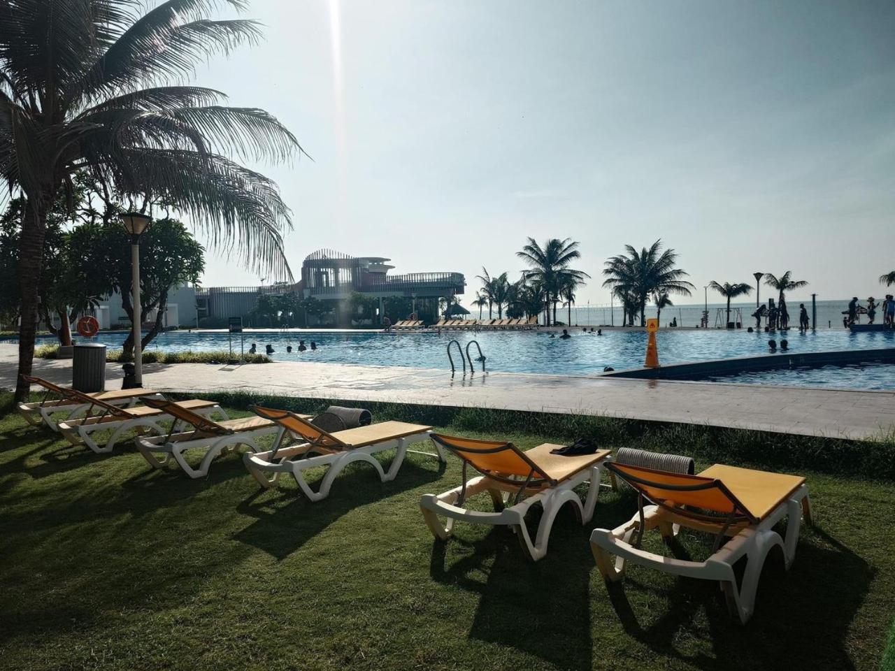 Oceanami Resort & Beach Club 隆海 外观 照片